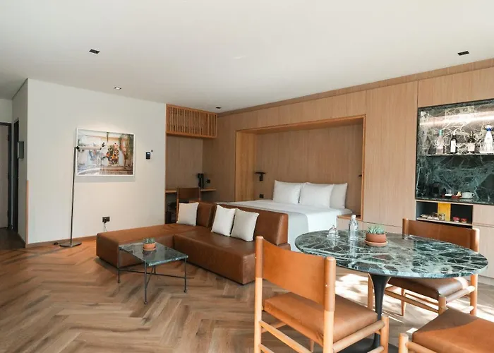 Rodona Hotel